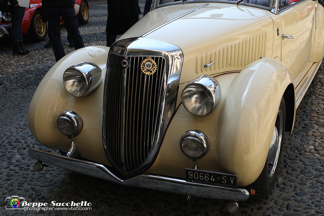 VBS_9921 - Presentazione Automotoretrò 2022.jpg